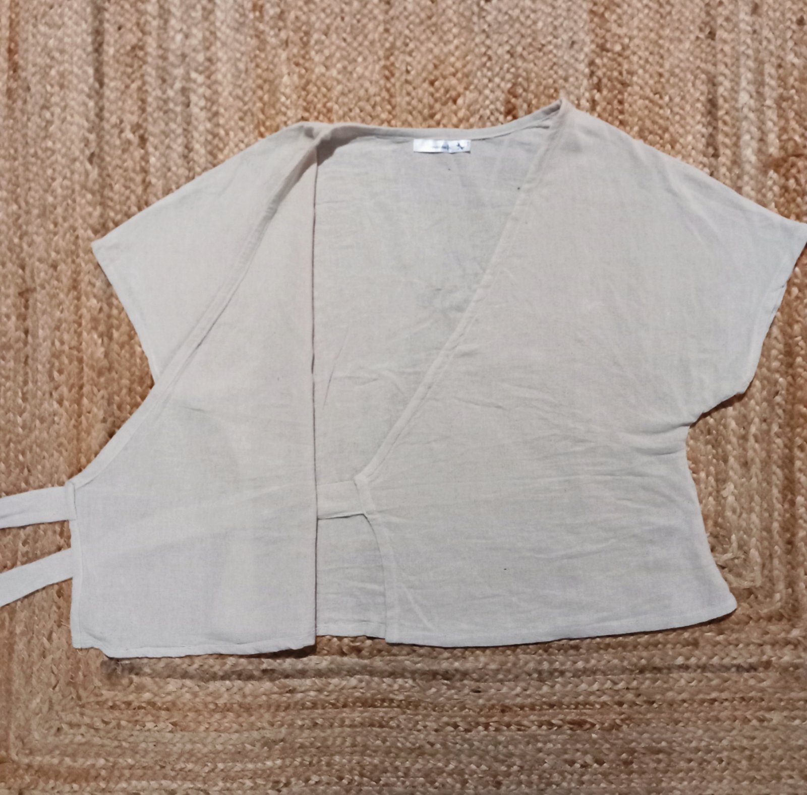 WrappingShirtDetail